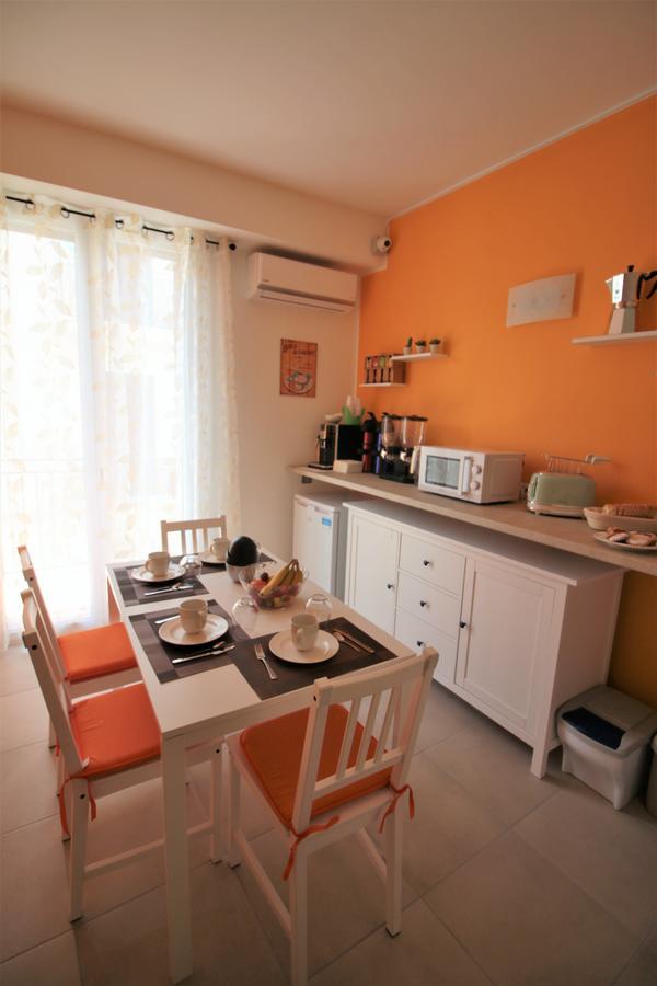La Rosatea Bed & Breakfast มอนเรอาเล ภายนอก รูปภาพ