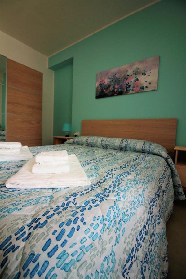 La Rosatea Bed & Breakfast มอนเรอาเล ภายนอก รูปภาพ