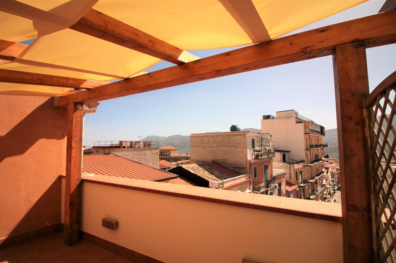 La Rosatea Bed & Breakfast มอนเรอาเล ภายนอก รูปภาพ