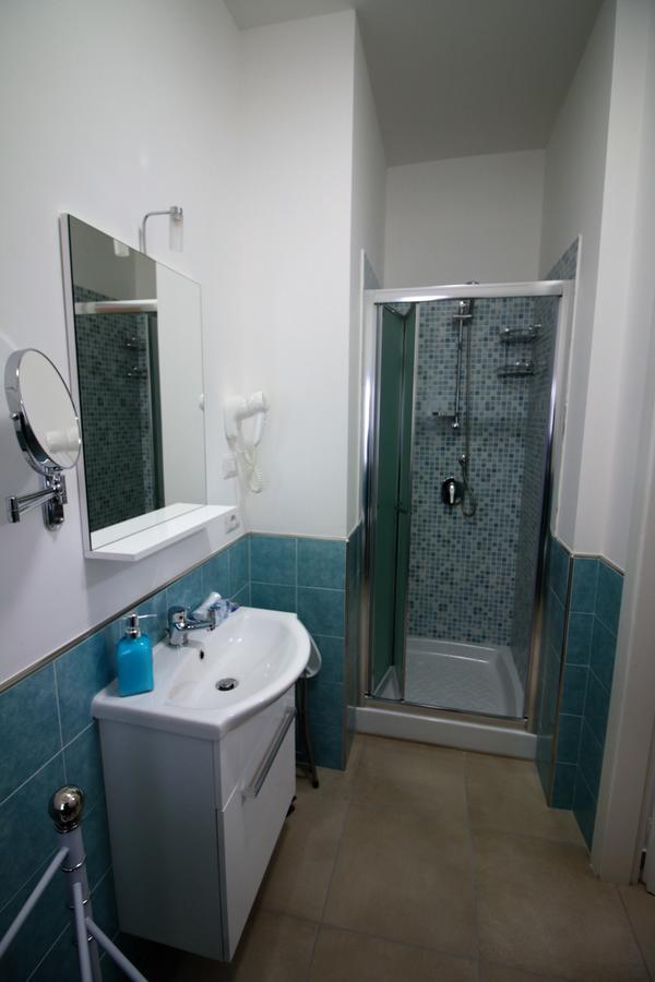 La Rosatea Bed & Breakfast มอนเรอาเล ภายนอก รูปภาพ
