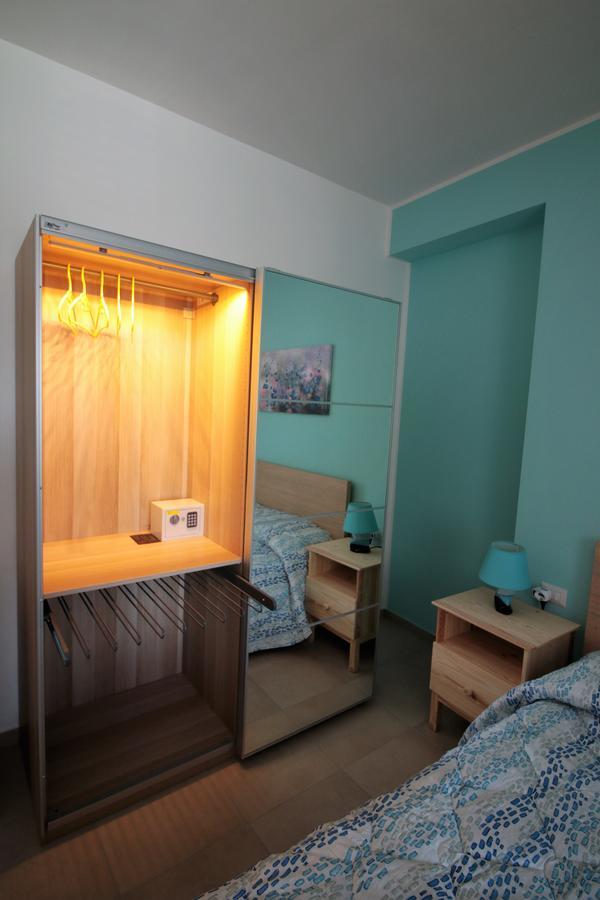 La Rosatea Bed & Breakfast มอนเรอาเล ภายนอก รูปภาพ